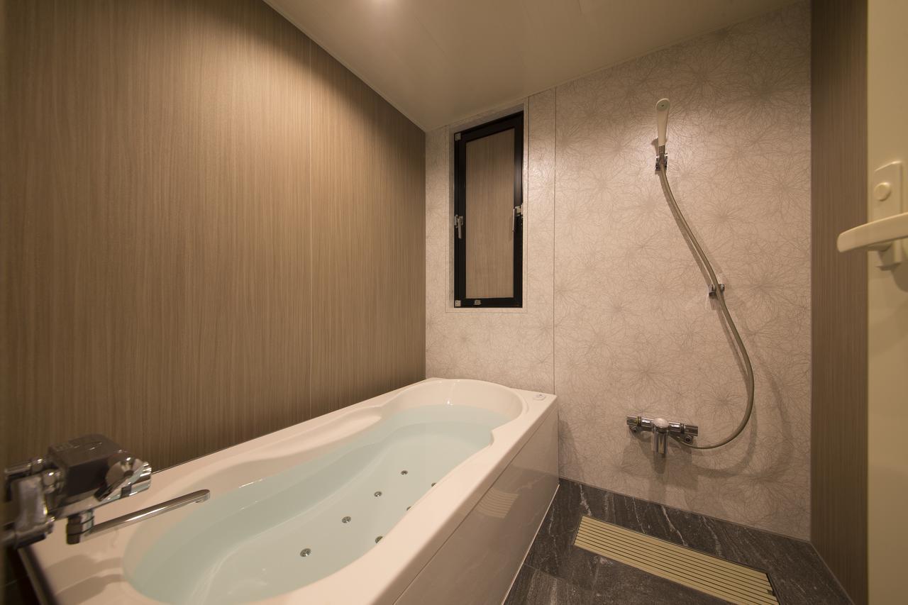 ルトゥール難波 Retournanba 男塾ホテルグループ (Adults Only) Осака Екстер'єр фото